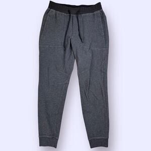 Lululemon at ease jogger sweatpants size medium